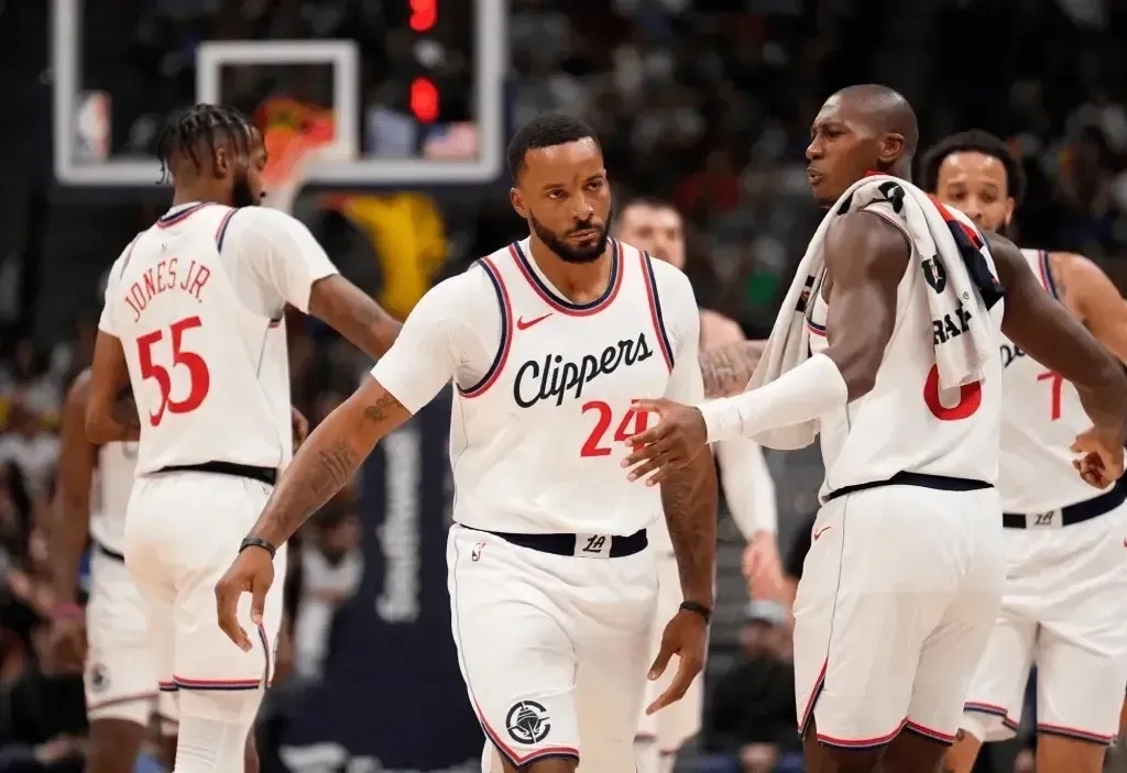 开云-包含今晨突围战来临，波特兰开拓者围绕NBA季后赛单刀错失，管理层满意，球队文化再被提及的词条